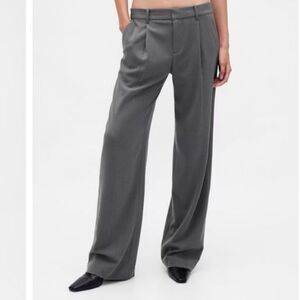 Gap 365 Low Rise Brushed Twill Pleated Trousers Charcoal Gray Size 10 NWT